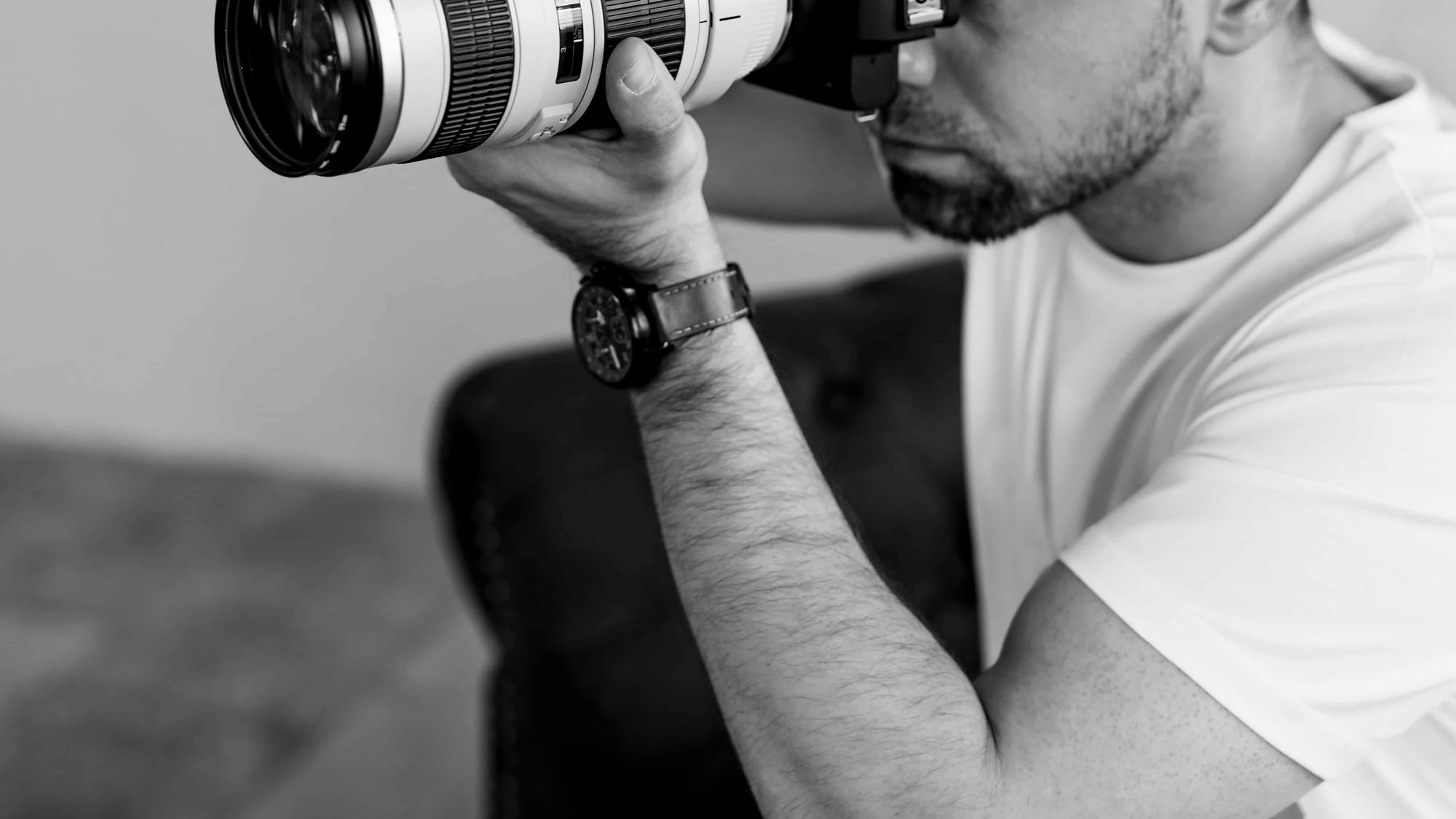 Illustration : photographe teleobjectif